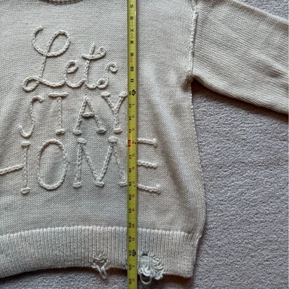 Wildfox Distressed Let’s Stay Home Sweater size S - Picture 5 of 7